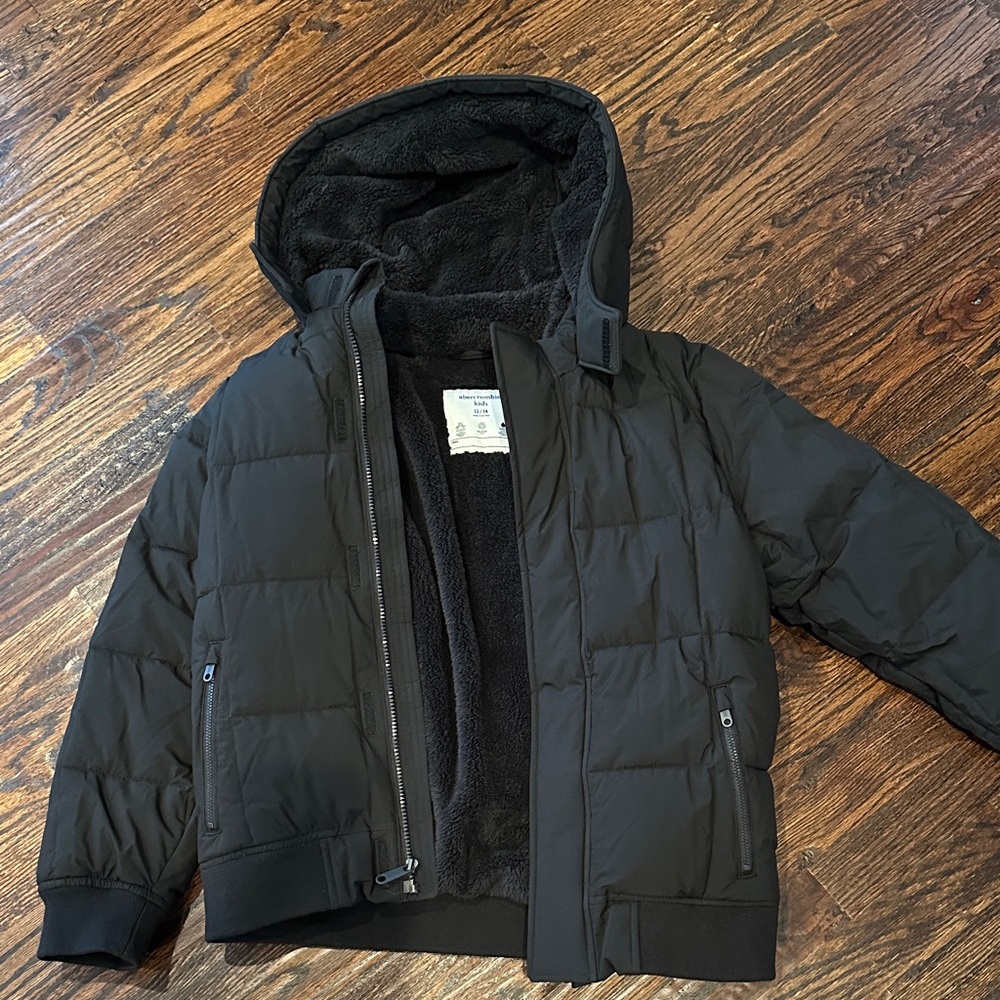 Abercrombie Kids Black Puffer Jacket Size 13/14
